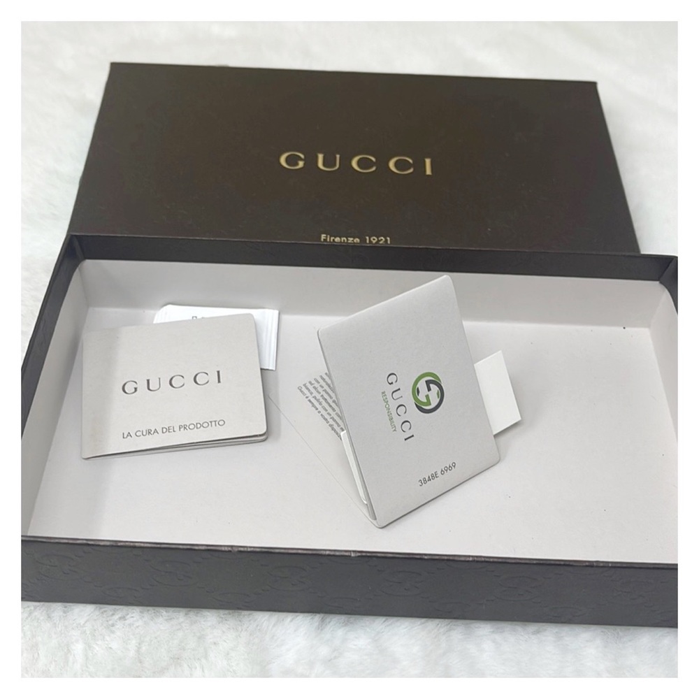 Authentic Gucci Leather Wallet - Picture 13 of 13